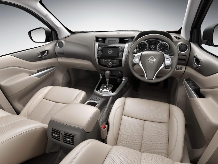  Nissan NP300 Navara Double Cab 2014 года  (TH) (фото 26 из 34)